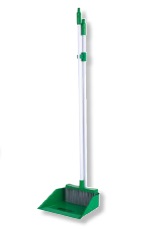 BRUSH AND DUSTPAN WITH HANDLE GREEN FS Y